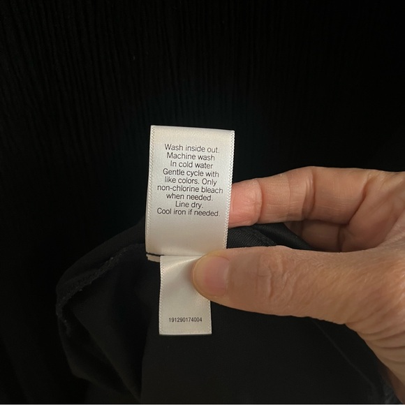 Apt 9 Vee Neck Sleeveless MIDI Dress Medium in Black with White/Good embroidery - Picture 11 of 13